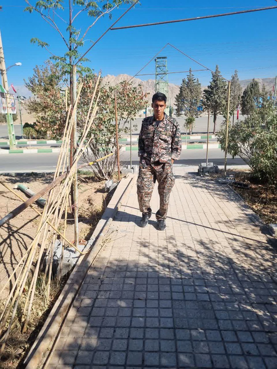 سارآ _کاف tweet media