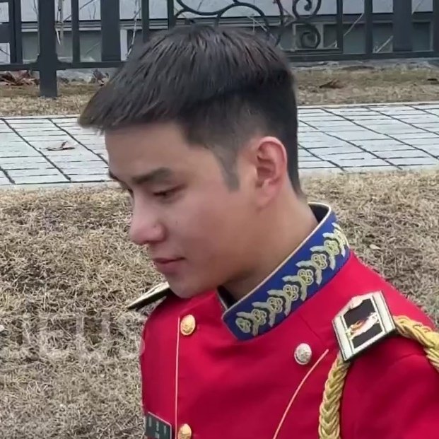 🚨 [BREAKING] Jungwoo's Pure and Innocent Hair Salon has filed for bankruptcy.