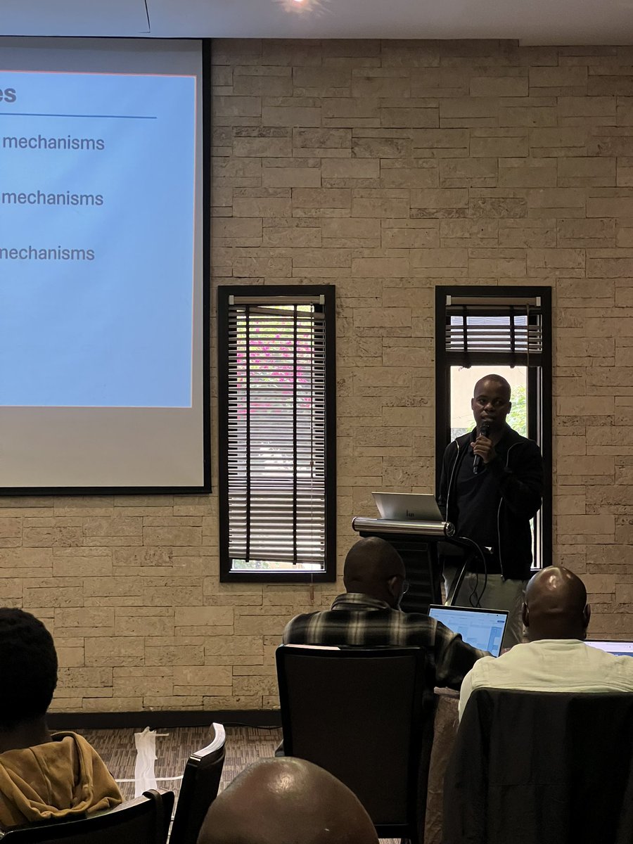 HERU_KEMRI_WT's tweet photo. The #AfHESG training session has started, have you joined?
Today, we are discussing designing and implementing provider payment mechanisms (#PPMs)
Prof.@EdwineBarasa taking participants through the first session. https://t.co/ORKIp5OMJy