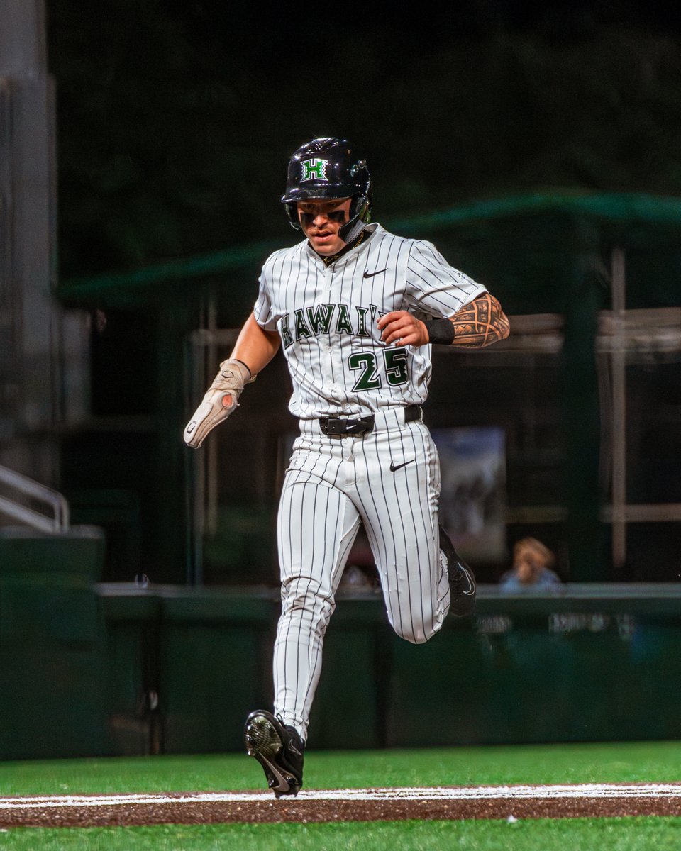 Hawaii Baseball tweet media