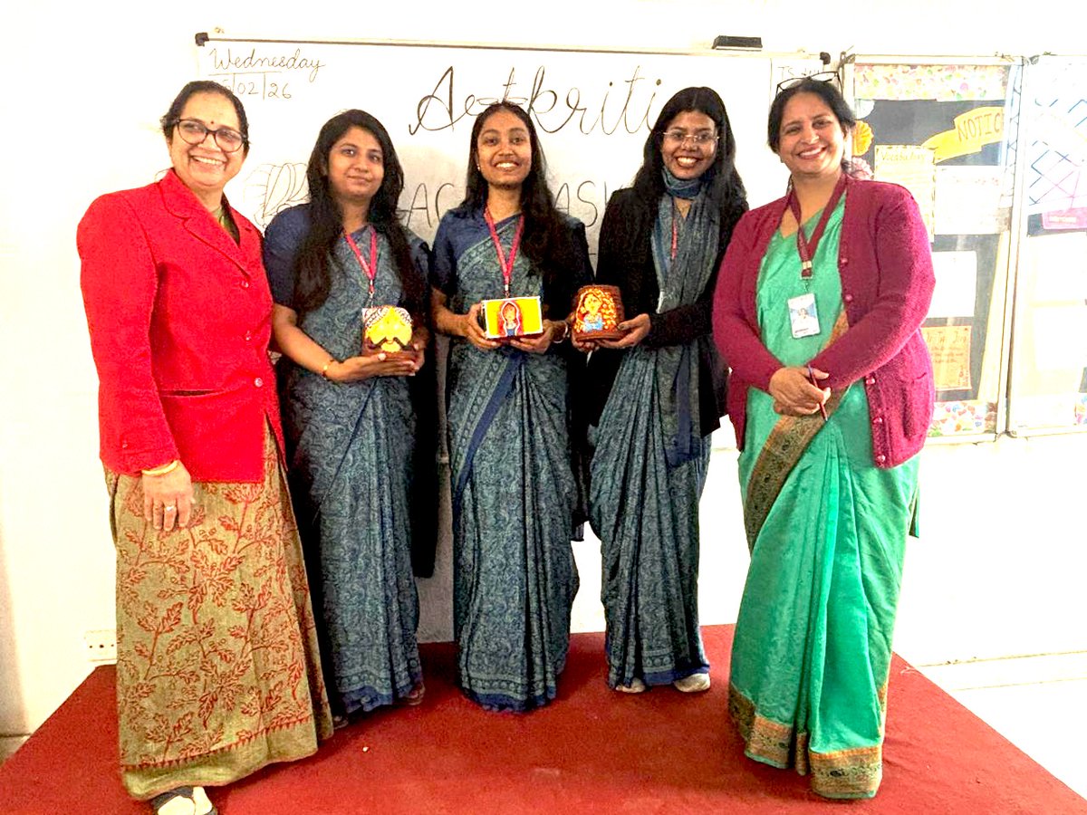FIMTDELHI's tweet image. 🎭Creativity Unmasked at FIMT!
Artkriti Society’s Face Mask Making Activity (25 Feb 2026) saw B.Ed. students showcase imagination, teamwork &amp;amp; artistic talent.
Kudos to all participants and organizers for a vibrant &amp;amp; inspiring event! 🌟🎨
#ArtkritiSociety #FIMT #CreativeExpression