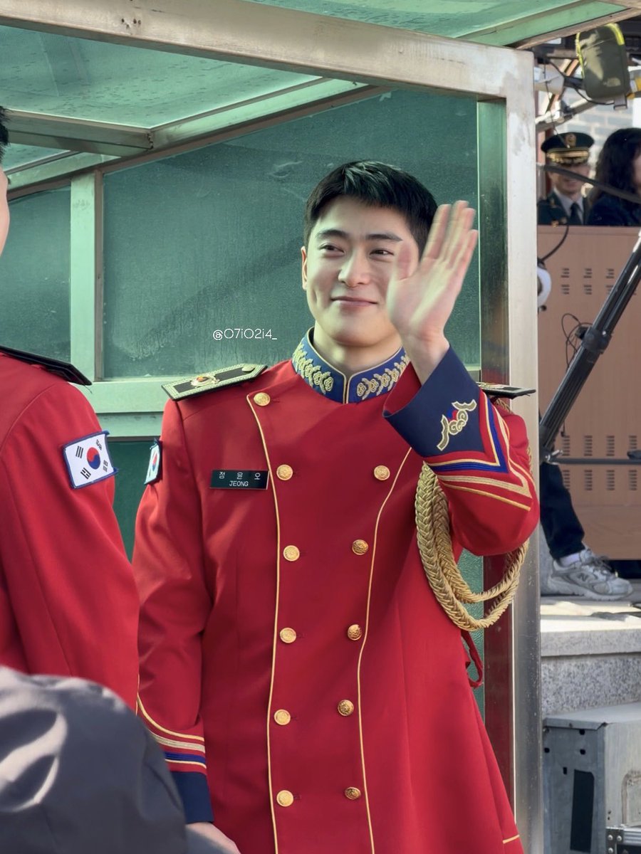 hi hi ลักยิ้มเปิดทำการ (｡◠‿◠｡) 🖐🏻