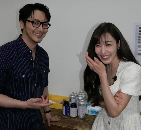 Girls Generation's Tiffany and Actor Byun Yo Han are now officially married.