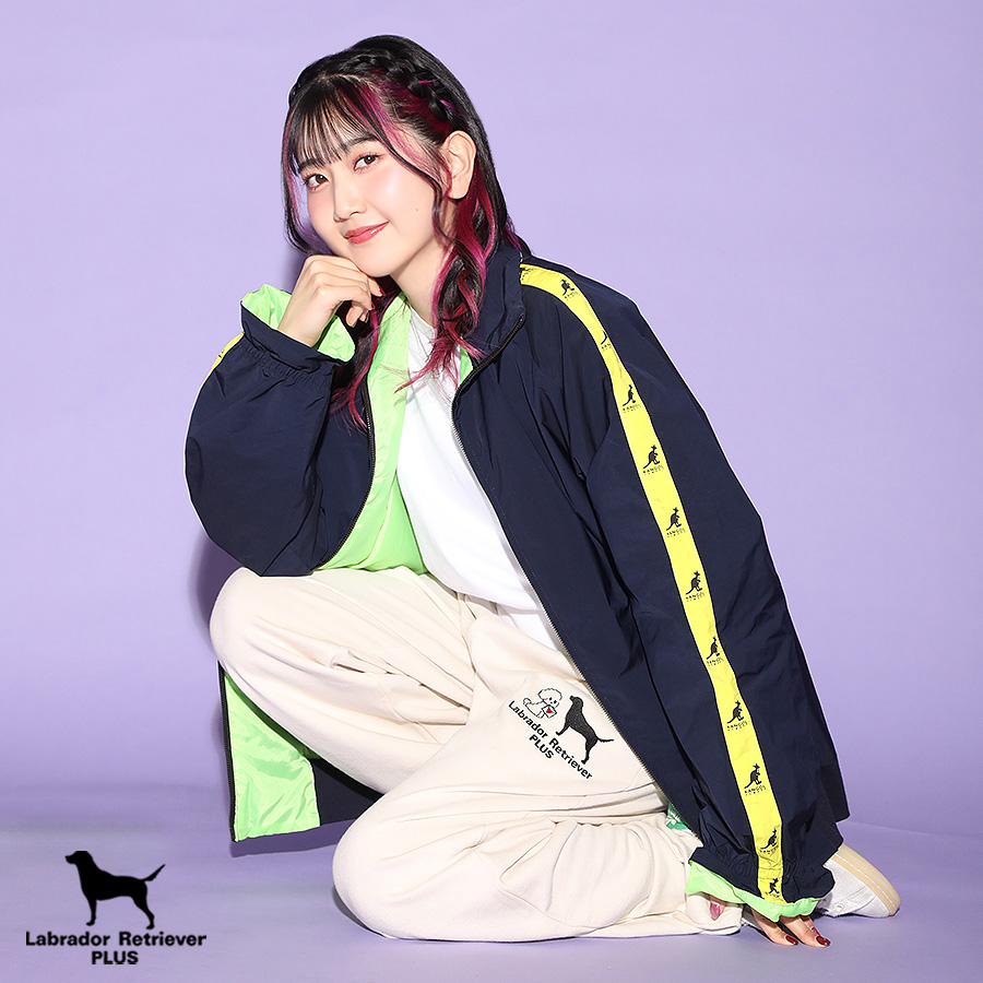 薮島朱音さんとのコラボアイテムが 大好評予約受付中💕😊 長袖Tシャツ