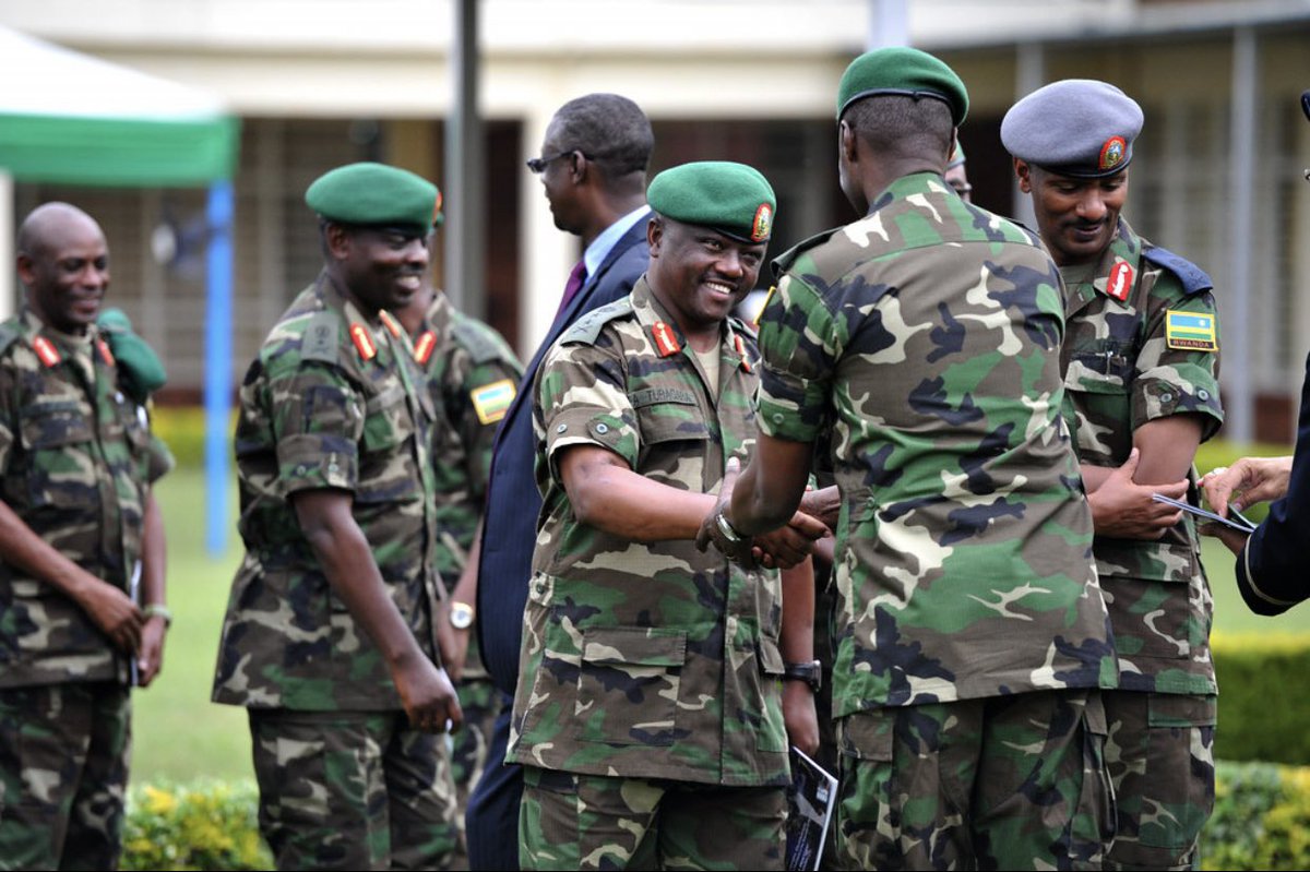 genBitero's tweet image. A photo of distinguished retired generals: (Rtd) Maj Gen. Augustin TURAGARA, (Rtd) Gen. James KABAREBE, (Rtd) Brig Gen. Joseph DEMALI, (Rtd) Maj Gen. Andrew KAGAME and (Rtd) Maj Gen. MUROKORE. their legacy continues to inspire generations. ✨

Mwarakoze NKOTANYI. 🇷🇼