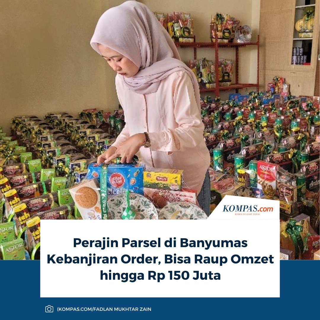 kompascom's tweet photo. "Tahun ini jumlah pesananannya meningkat. Tahun lalu pada minggu pertama Ramadhan sekitar 300-an, sekarang sudah 700-an," ujar perajin parsel Emi Fatalia yang telah menekuni usaha pembuatan parsel sejak 2014.

Baca selengkapnya: https://t.co/0DIa4e6Qxb.

~SN #Parsel #Lebaran #ParselLebaran