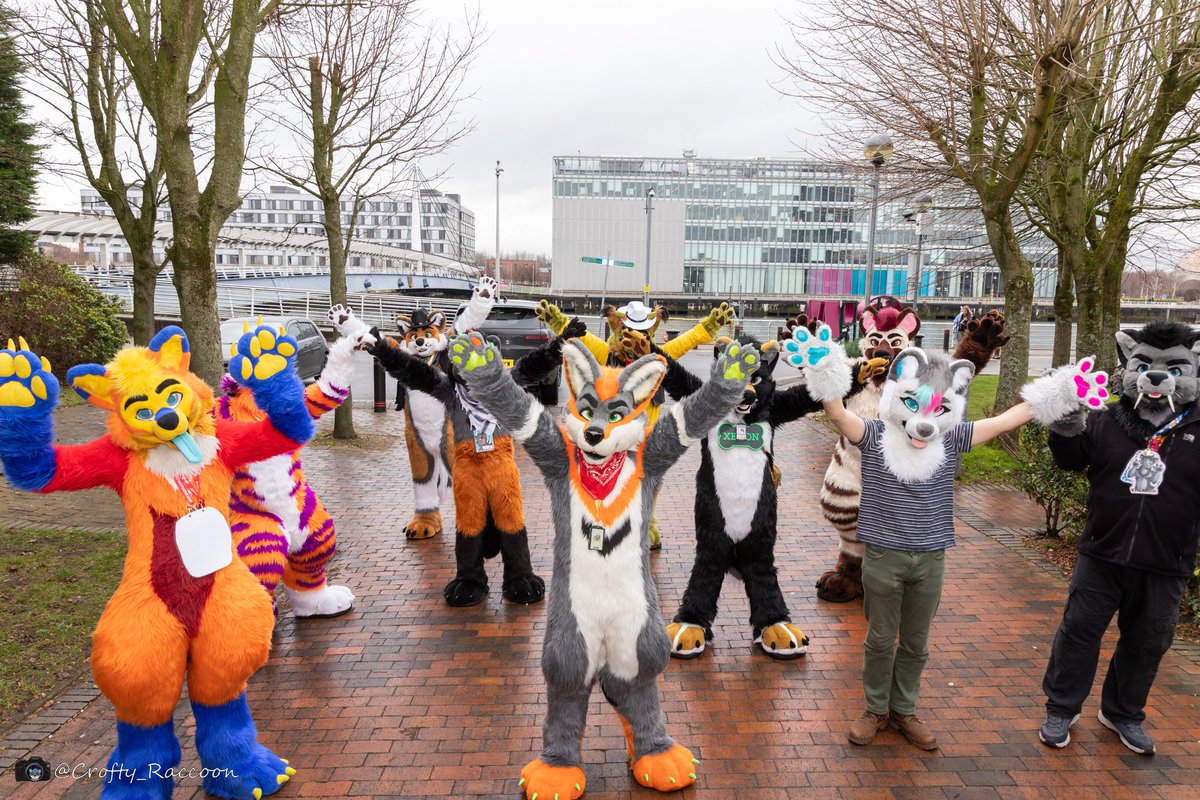 TheKareliaFursuits 🔜 EF tweet media