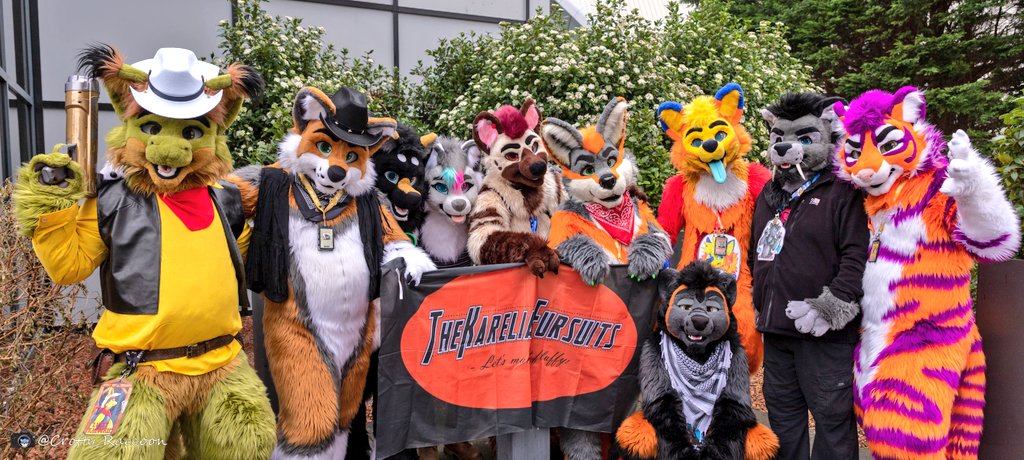 TheKareliaFursuits 🔜 EF tweet media