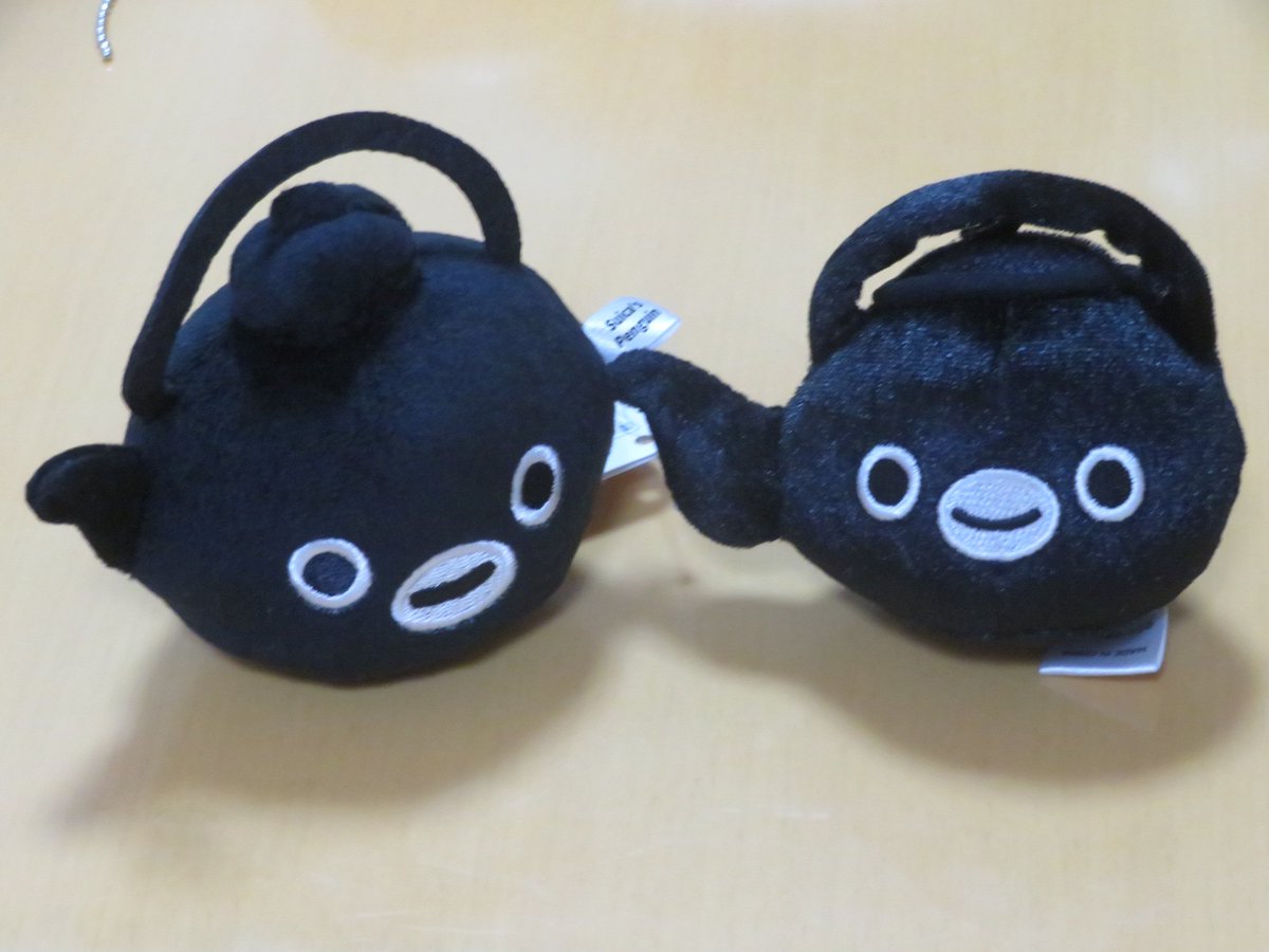 Suicaのペンギン ぬいコロン南部鉄器は起き上がりこぼしだからどっしり