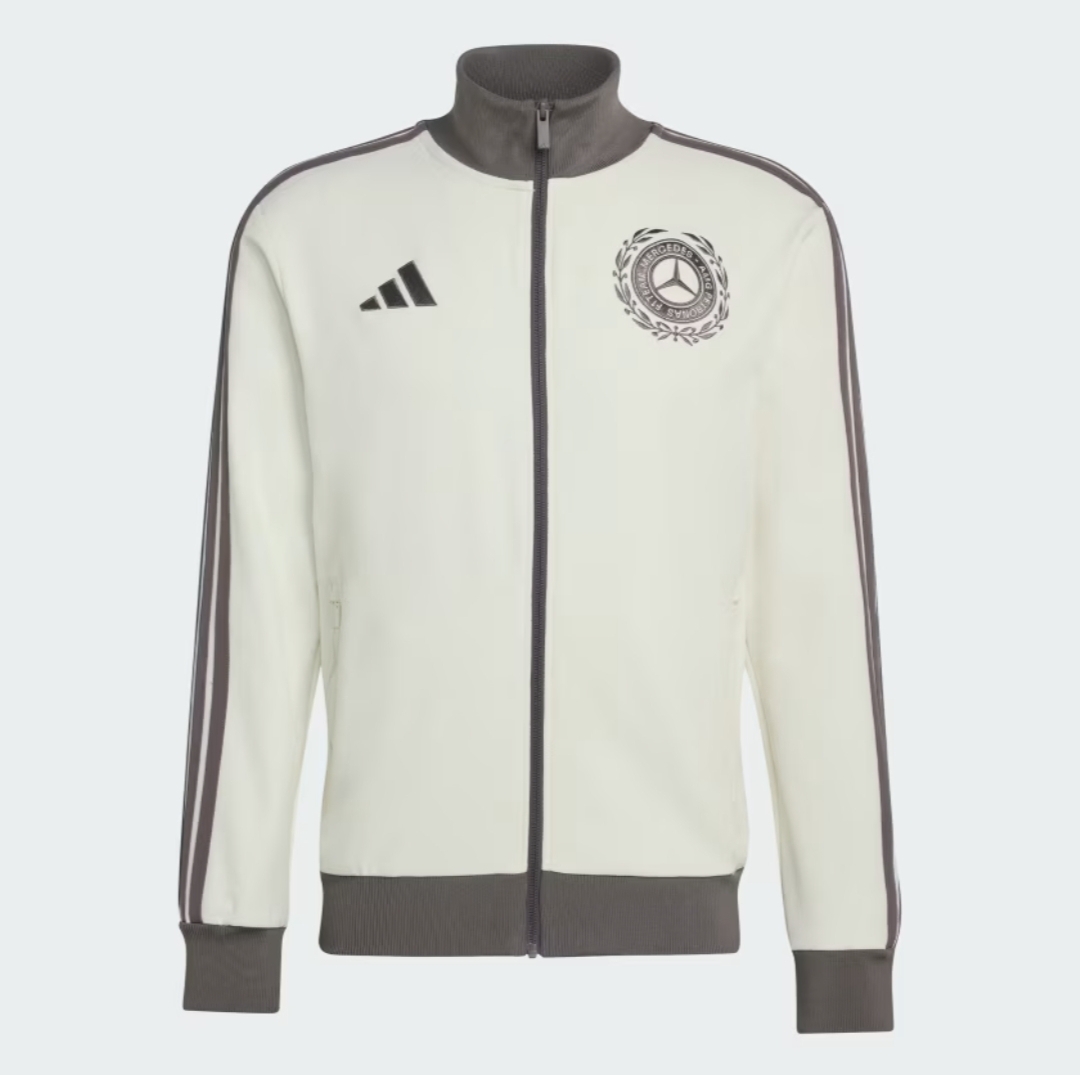 The Dassler tweet media