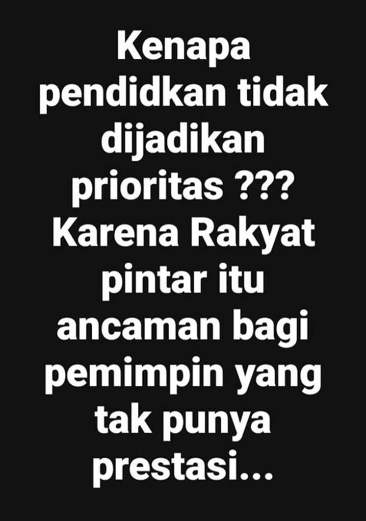 tishaaputri's tweet photo. @Stakof entah mengapa pelit banget utk pendidik bangsa...
apakah krn ini:? https://t.co/0GWs7vDUJT