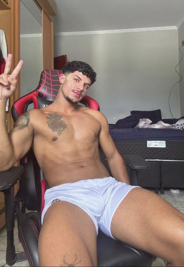 onlyfree2054's tweet photo. Mais conteúdos na bio 🤤🍆🍆 #vazados https://t.co/BP6qqhVEr9