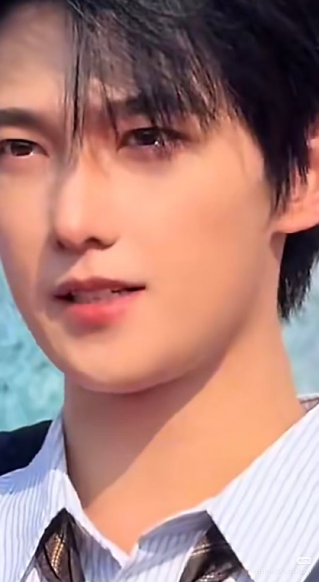 Imfangirl17's tweet photo. Look into his eyes:( https://t.co/s9IiyV2Ns8