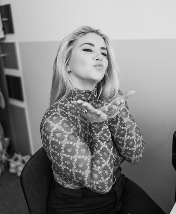 Ich bin so dankbar, hier zu sein und mein Leben so gut wie möglich zu beeinflussen. 🩷🩶