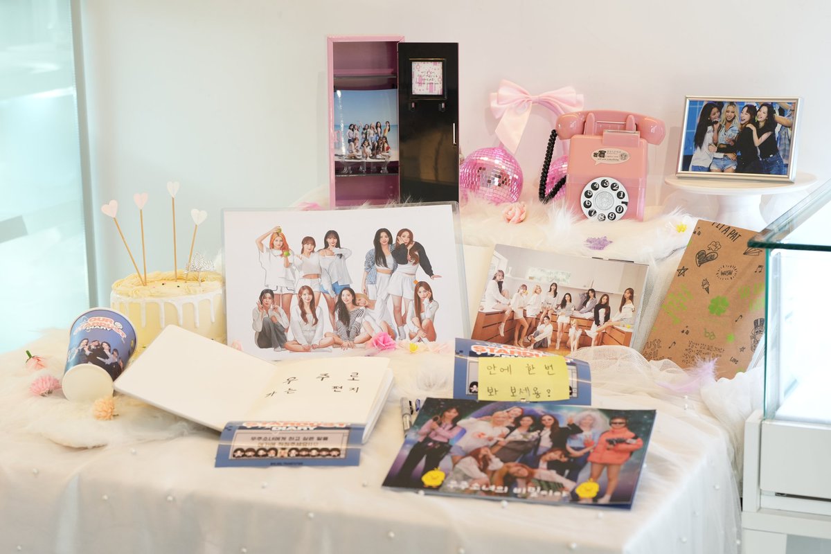 wjsntranstation's tweet photo. 🌌우주소녀 10주년 데뷔 카페 후기 (1)🌌

10주년 데뷔 카페에 찾아와주신 우정 여러분께 진심��로 너무 감사드립니다.🙇🏻‍♂️
다들 이 작은 공간에서 따뜻하고 즐거�� 시간을 보내셨으면 좋겠습니다!! 🤍🪐🚀🍀

#우주소녀 #WJSN
#WJSN_10th_ANNIVERSARY
#우소야_우정해_하뚜 #Our_Stardust_Diary https://t.co/1qor6uNIxe