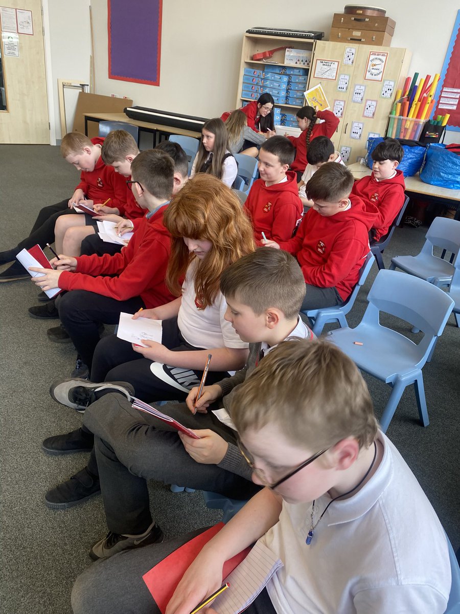 Mrs Alexander P7 🧡 tweet media