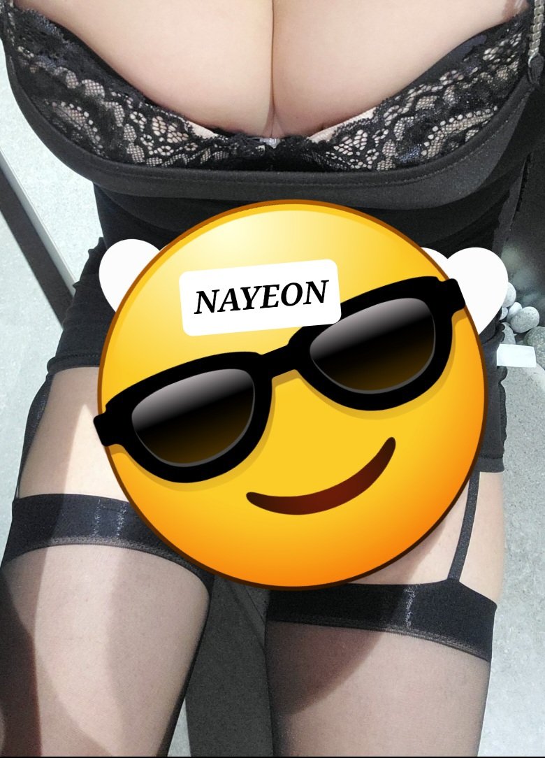 ♡NAYEON♡ tweet media