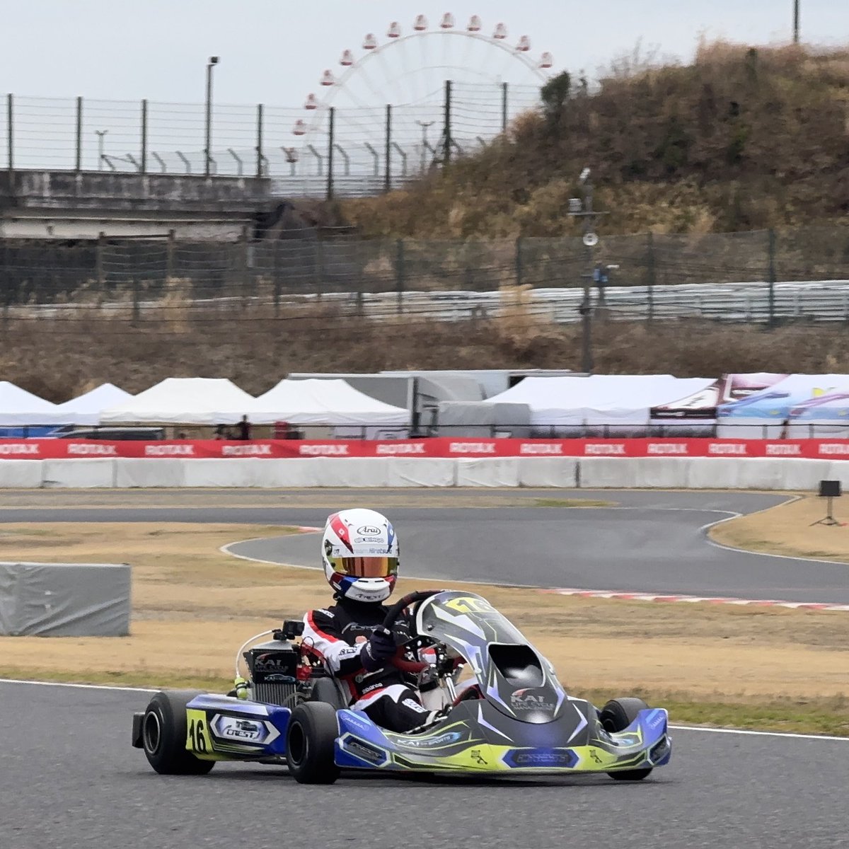 kstudio0070's tweet photo. 今週は #RMC鈴鹿 開幕戦🏁
強豪犇くSenior MAXにチャレンジ💪
高校受験があった為準備不足は否めません💦
精一杯頑張ります。
ご声援どうぞ宜しくお願いします🙇
#KAI_LCM #CREST_GARAGE_C #FDREAM #sodikart #kart #karting #鈴鹿サーキット南コース https://t.co/3gOJbC0v2W