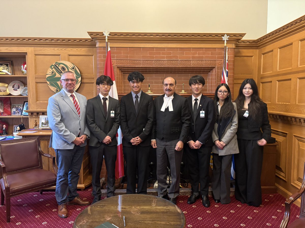 Hon. Raj Chouhan tweet media