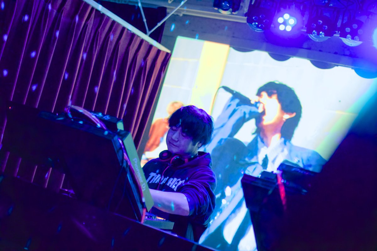 Hello Wonder tweet media