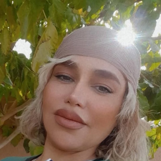 #فوری

#پریسا_احمدوند اهل #خرم‌آباد لرستان ۲۰ دی بازداشت شده و هیچ خبری تا این لحظه ازش در دسترس نیست.
نزارید تو بی خبری هربلایی که میخوان سر  دختر شجاع این خاک بیارن.
هموطن صداش باش...

#لرستان 
#جاویدشاه