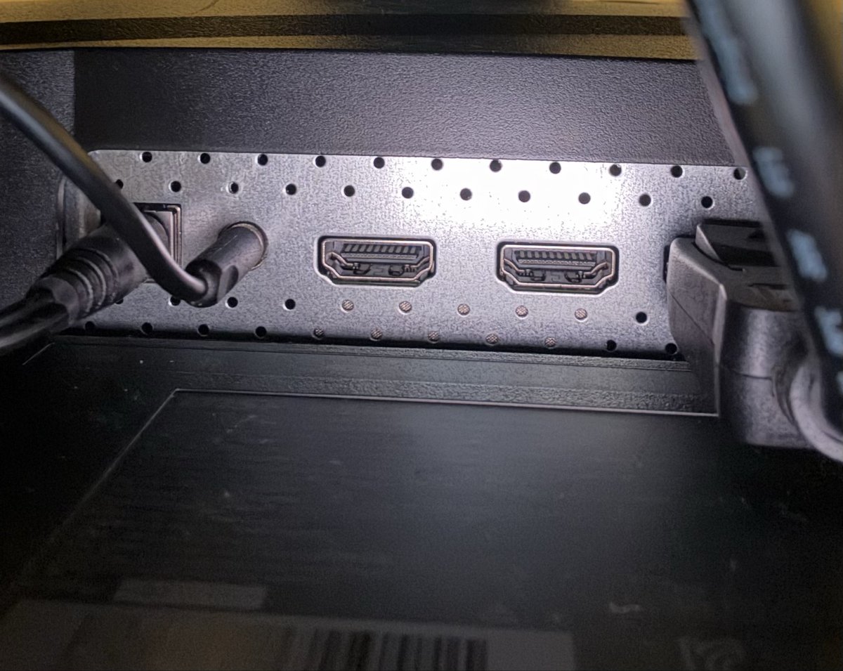 Enky ✟ tweet media