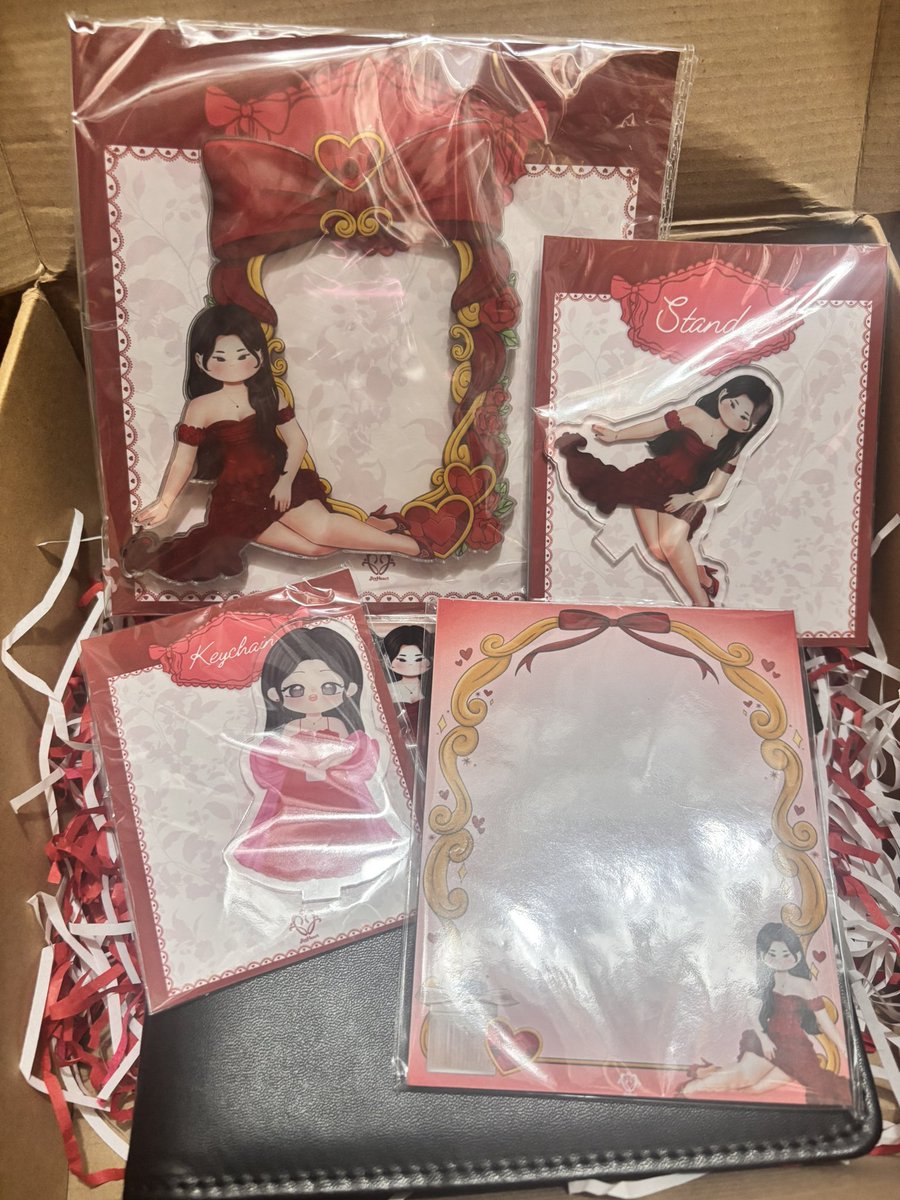 thereivillondo's tweet photo. love, reniella haul 💌

thank you po @jbyheart https://t.co/T9Cb2WQ9Gt