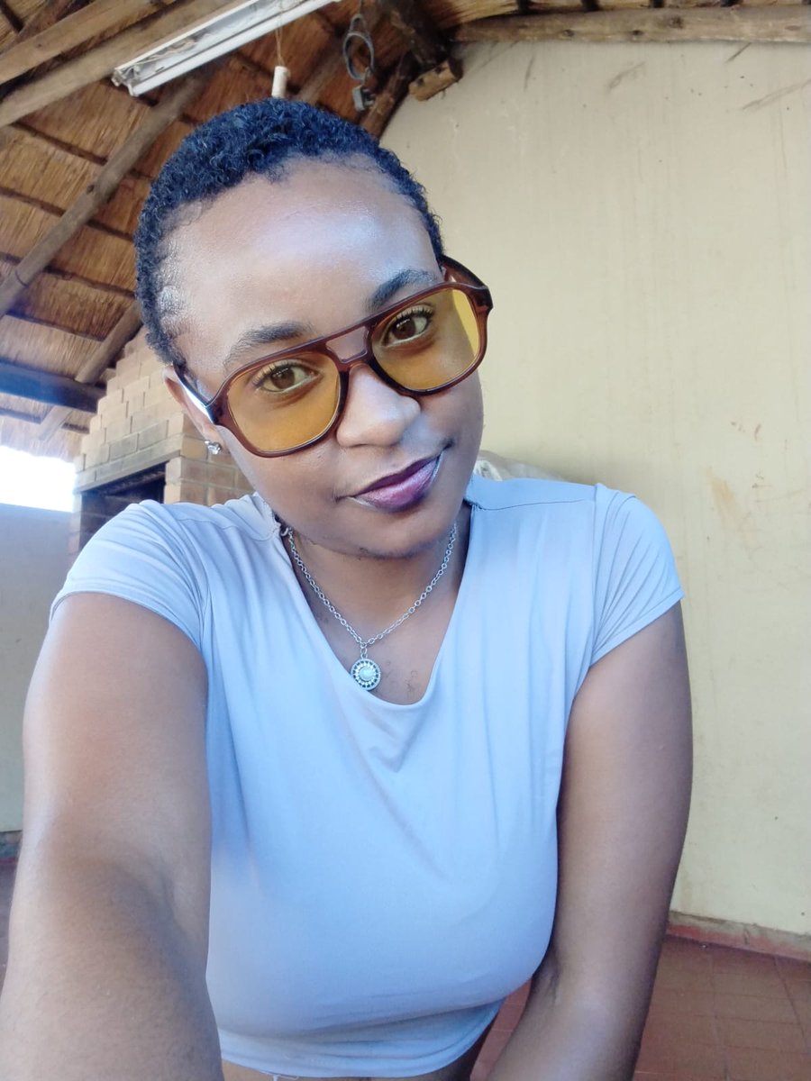 Methula_Pride's tweet photo. Everyday Above Ground is A Blessing 🙏🏾❤️ 
We are still here 🧿🥭 https://t.co/T3UkQr8MoF