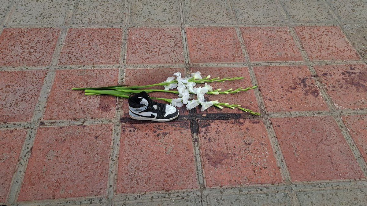 کوروش tweet media