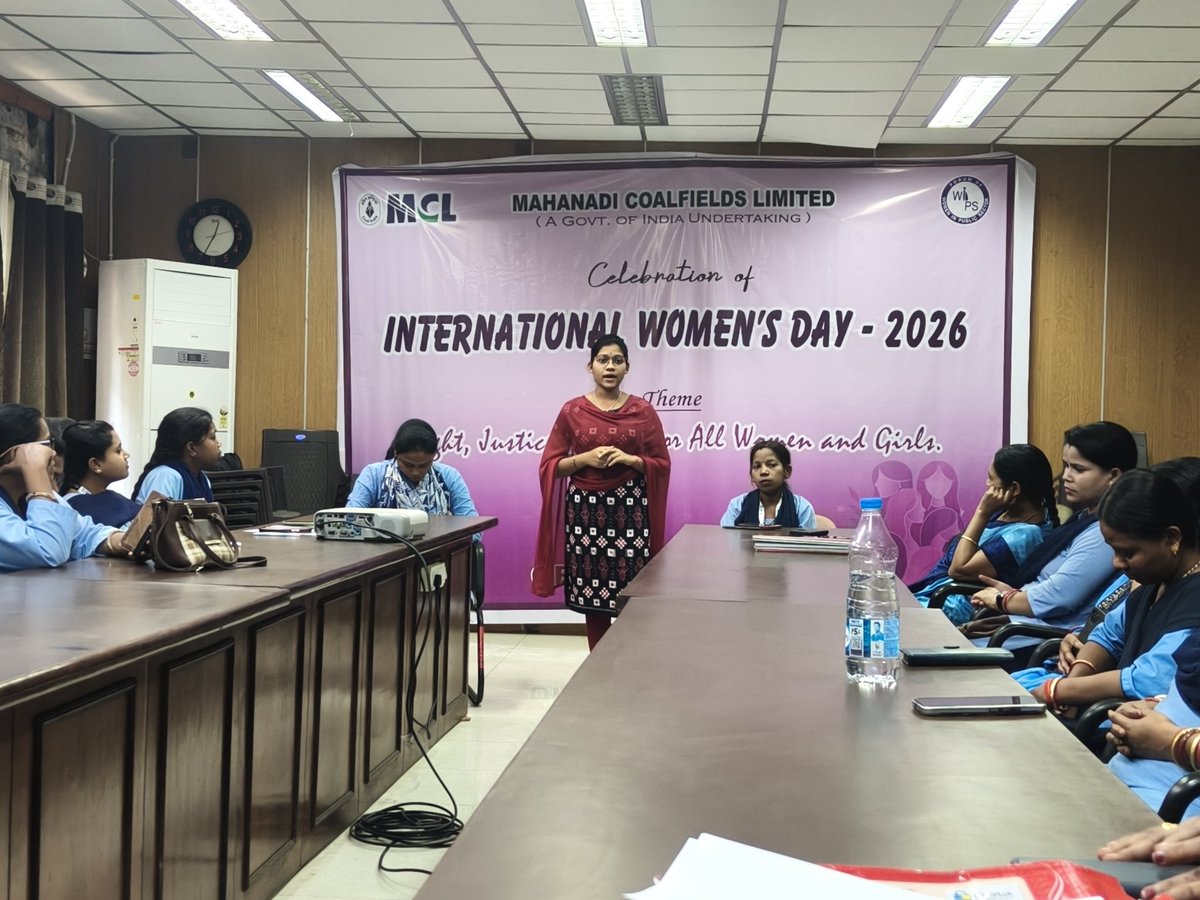 OrientArea_MCL's tweet photo. International Women's Day was celebrated with an empowering essay and debate competition for female employees at Orient Area! 💖 It was a vibrant platform for us to share perspectives on issues affecting women in workplace and society. The discussions were so engaging. #IWD2026 https://t.co/e3SYWQsnvN