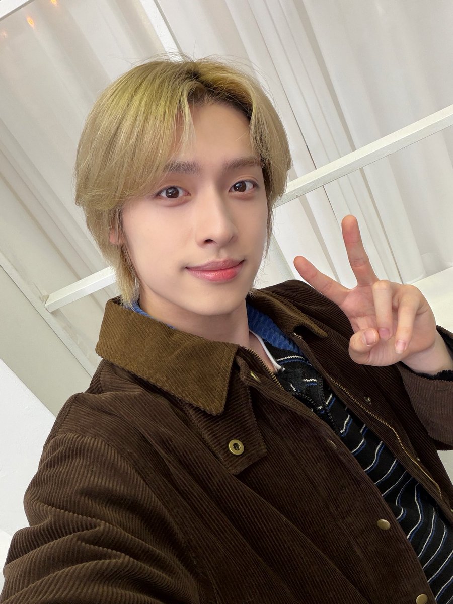 Xdinary Heroes (@xh_official) on Twitter photo 