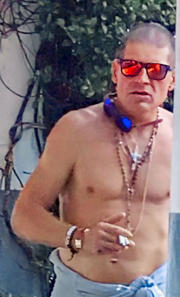 Comer_Ski tweet media