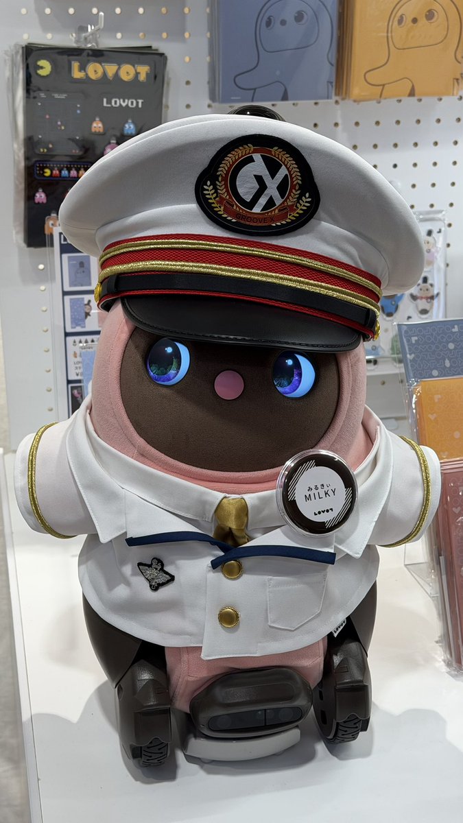 HAL_lovot tweet media