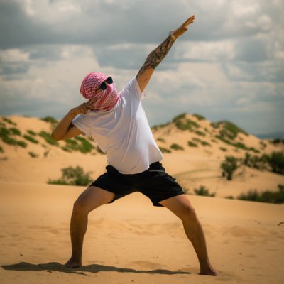BatkhishigM's tweet photo. Зургаа солилгүй хэчнээн ч удав… Одоо жиргэх гэж яртдаг хэвээрээ юу больсон уу🤣 

Твиттер нэриэй байхад л бичиж байж😁 https://t.co/wZW9YcmLOJ