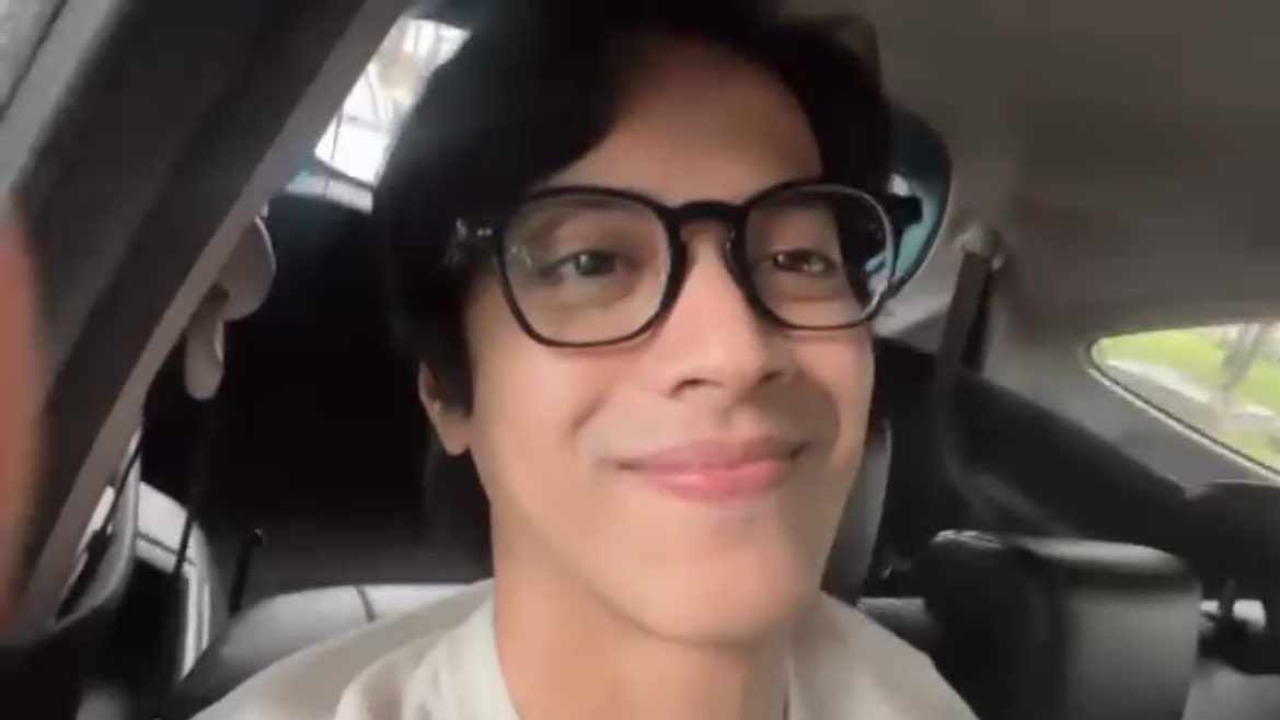 sals ◜◡◝ tweet media