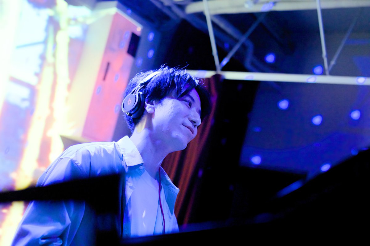 Hello Wonder tweet media