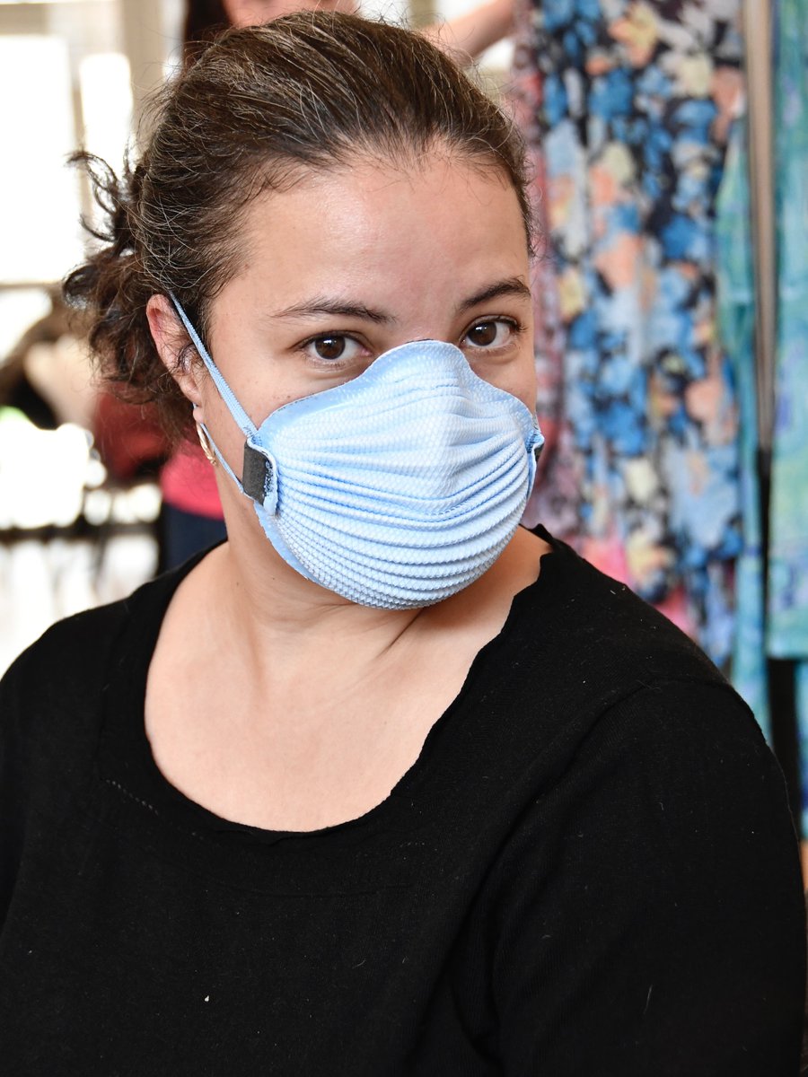 MissMasked_Emma's tweet photo. Ignoring those who want to discourage you from wearing the respirator that will keep you safe feel so rebellious. If they’re afraid of looking different you need to let them know you feel cool and happy to receive all the looks, because there’s nothing wrong with that! https://t.co/0OwTfZjjOP
