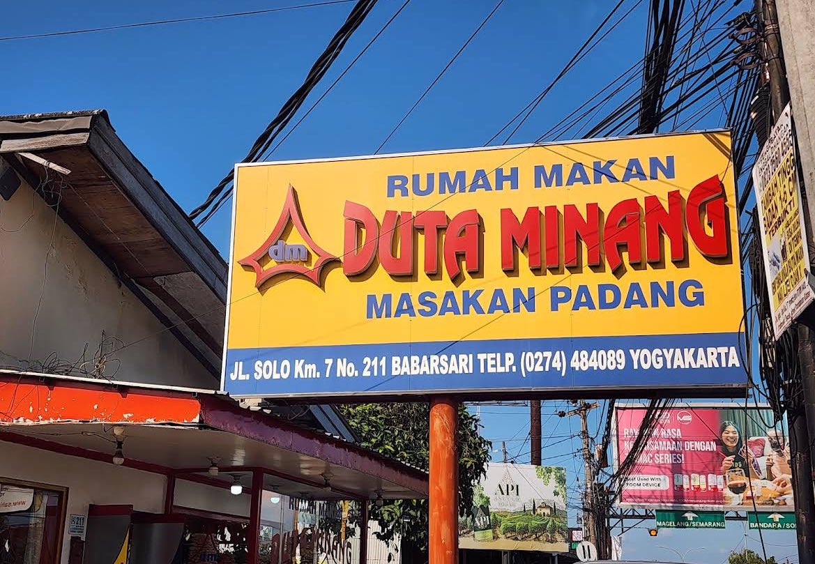txtdrjkt's tweet photo. @sibiwl maap bgt, tp di jkt belum ada yg semantep ini🥲🙏🏽 https://t.co/wvQ1QqWJ8D