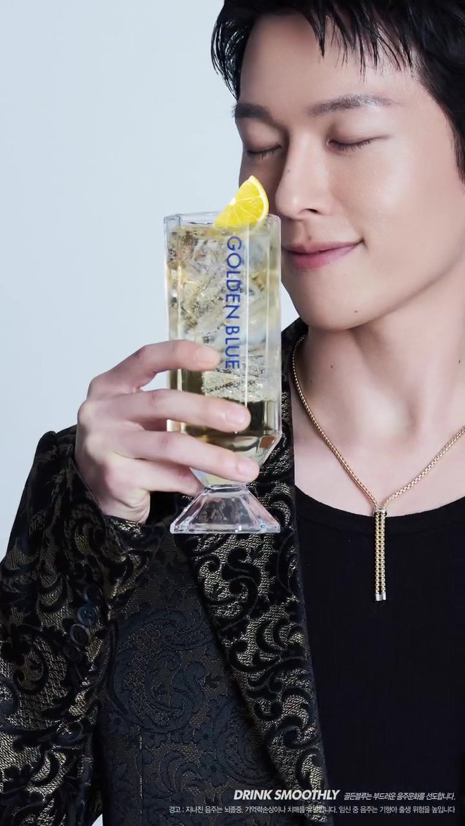 annejjangki's tweet photo. Jang Kiyong for Golden Blue! 🩵
#JangKiyong #장기용 #GoldenBlue #골든블루 https://t.co/L9QdTA95AT