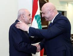 becharacharbel's tweet photo. أيهما أولى؟
 يؤكد الرئيس عون ان استحقاق الانتخابات خط احمر. كلام ممتاز ومبدئي. لكن أليس من الأجدى لإجرائها بنزاهة ان يكون احترام الدستور اولوية والتزام مهل حصر السلاح اول خط احمر؟... الاولويات الوطنية قبل الصوابية السياسية فخامة الرئيس، فكيف اذا صارت الانتخابات ارانب وألاعيب؟ https://t.co/EWdUnsbX4T