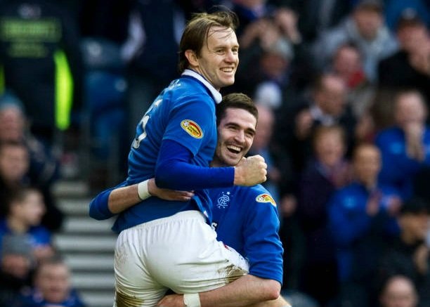 WATP72RFC's tweet photo. 🗓️ #OnThisDay 2️⃣0️⃣1️⃣1️⃣ : #Rangers close the SPL gap with Celtic to 5pts, with 2 games in hand, after a 4-0 win over St.Johnstone at Ibrox(42.1k). Nikica Jelavic(2), Kyle Lafferty &amp; Sasa Papac scored, to maintain our pursuit of #3IAR in Walter Smith's final season as our Manager. https://t.co/PdPwBZTqhW
