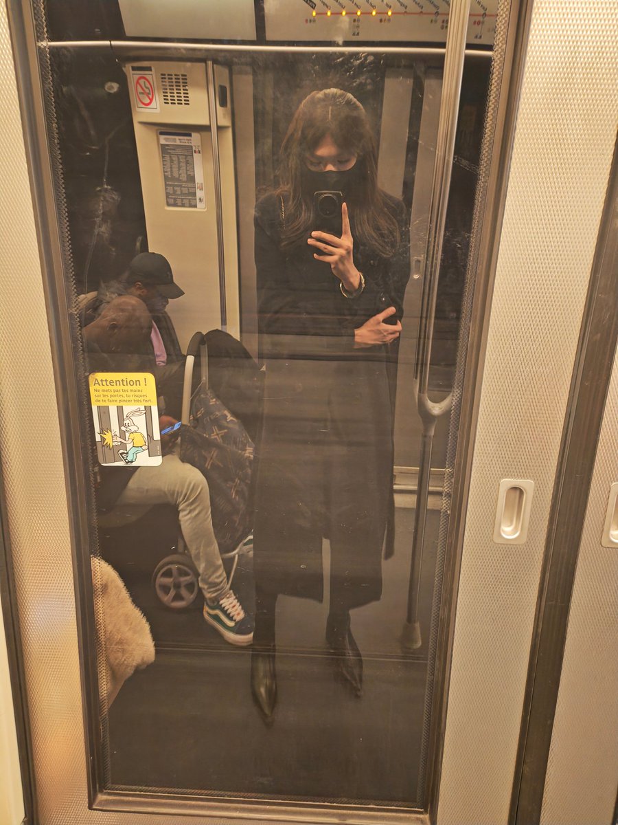 Riki的里世界 tweet media