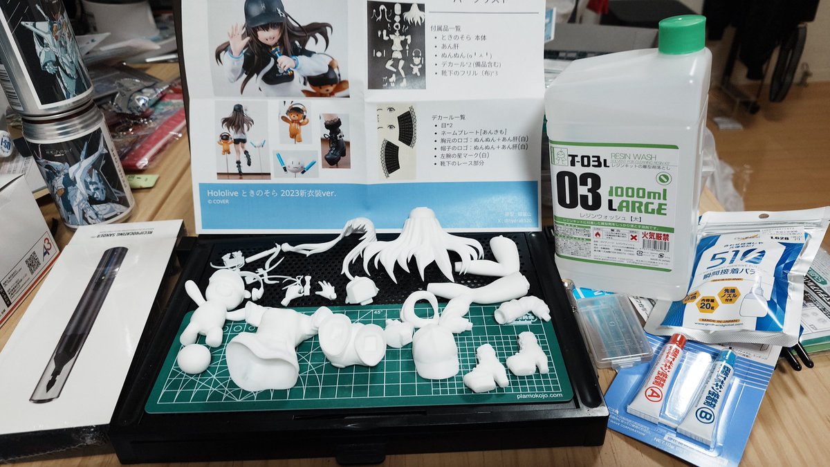ECM_Orca's tweet photo. 初めてのガレージキットフィギュア作り
前回、貓貓山さんから購入したときのそらをのんびり作っていきます
軸打ちや磁石の取り付けに悩みながら頑張ってます https://t.co/6jkResjjEZ