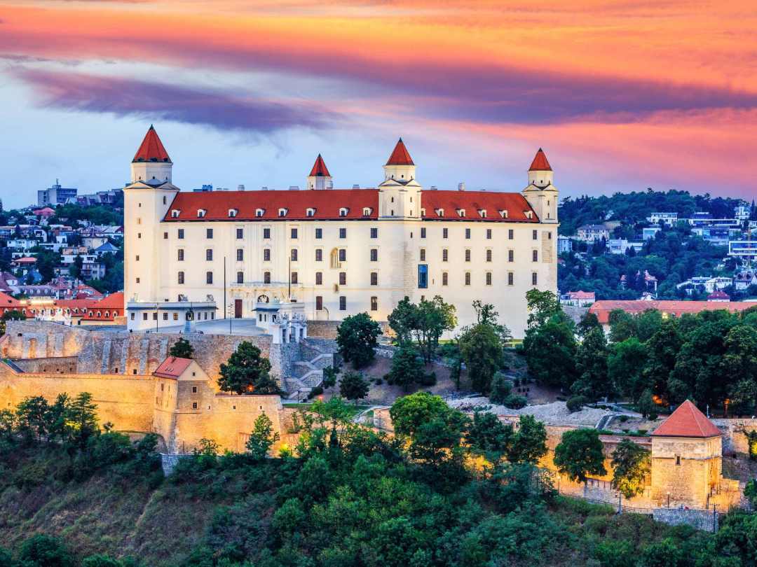 Guía de viaje a Bratislava en 2 días: Qué ver, hacer y consejos imprescindibles
zoomdestinos.es/guia-de-viaje-…