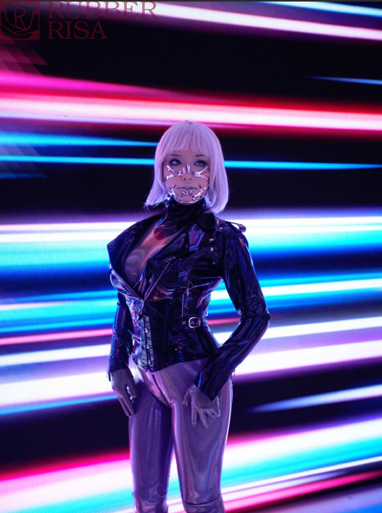 RubberRisa tweet media