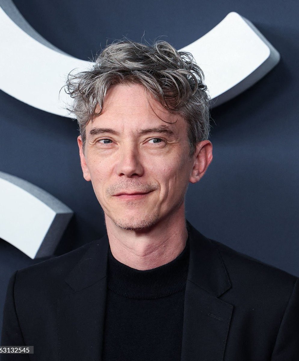 my pretty cesar loser 🥰