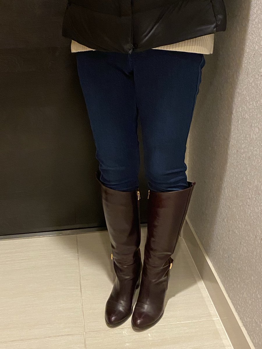 Boots_stocking's tweet photo. こんにちは〜💖
お買い物に行ってきます🥰 https://t.co/ssrMGFdFjm