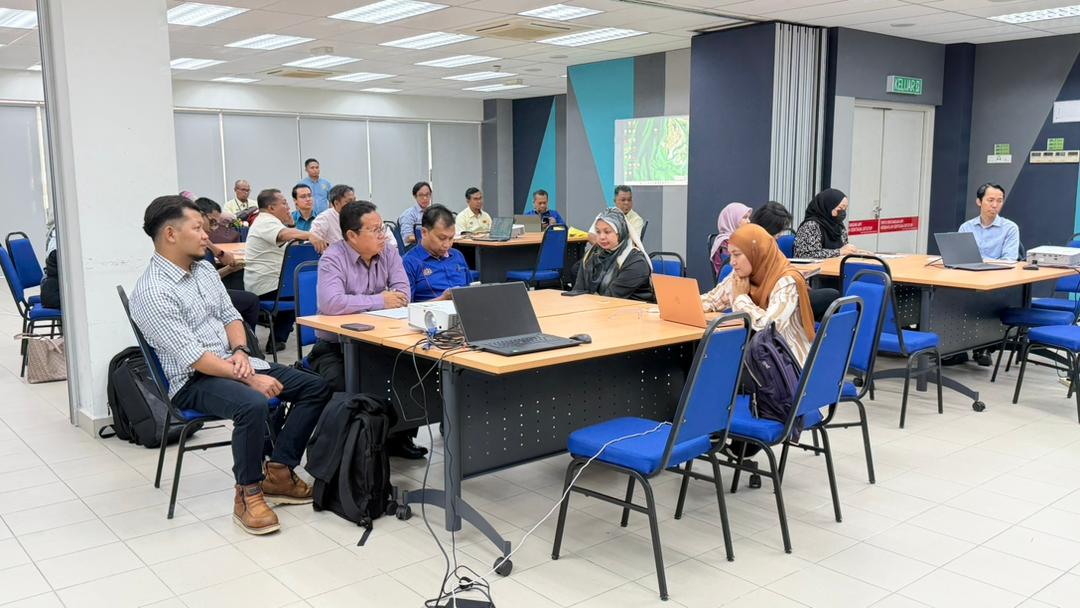 BPK_CDPK's tweet photo. 25-26/2/2026 - BENGKEL PENGEMASKINIAN SPESIFIKASI DAN SENARAI KUANTITI (BQ) KESELAMATAN DAN KESIHATAN PEKERJAAN JKR MALAYSIA https://t.co/HudijuXgtF