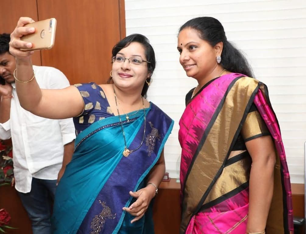 TrsDeena's tweet photo. Today’s clean chit to @RaoKavitha akka proves that facts matter and justice takes its own course.
Truth always wins. ✨#filepic https://t.co/LWIRY5jqZ6