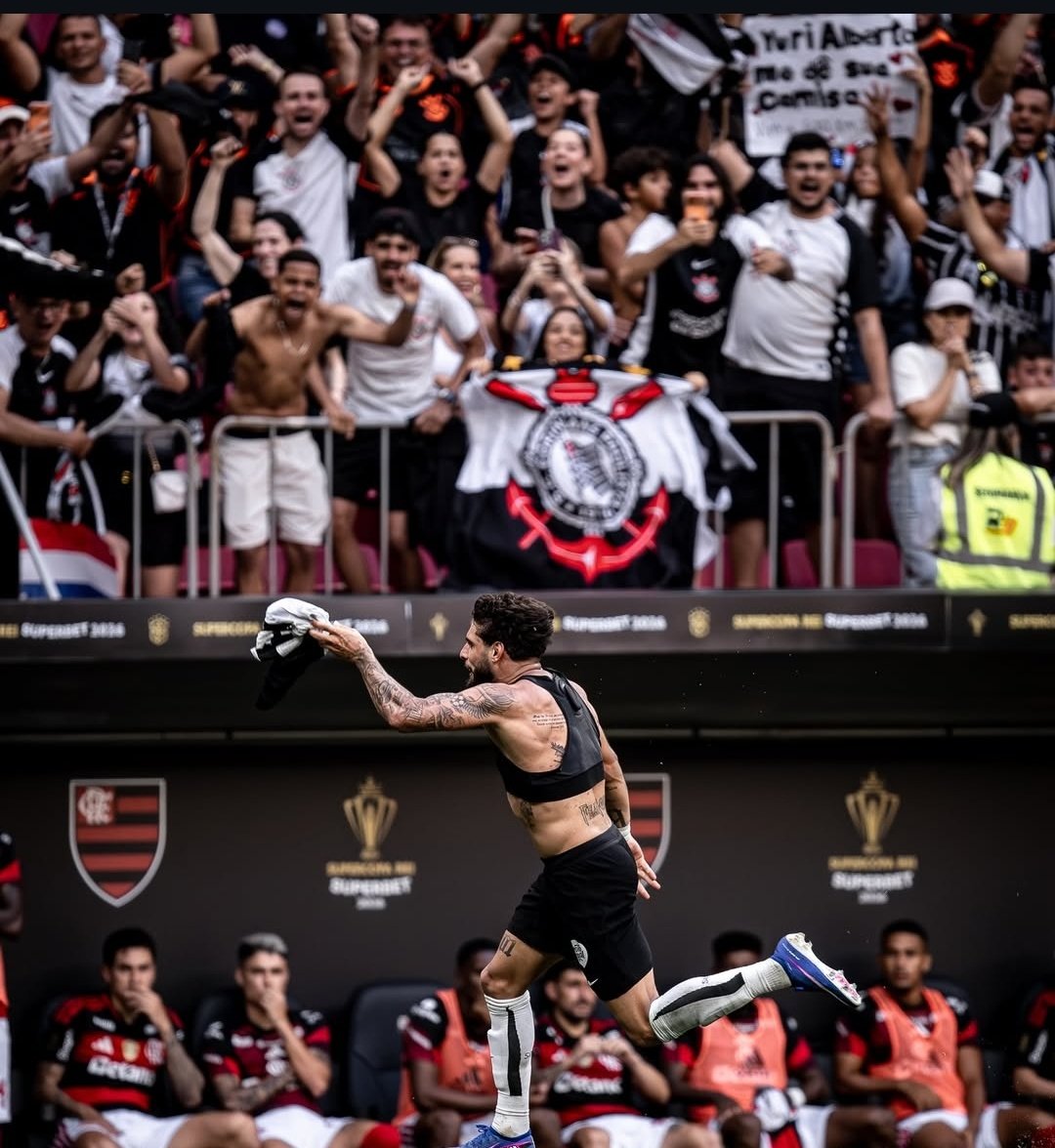 Como eu nunca tinha visto essa foto, absurda